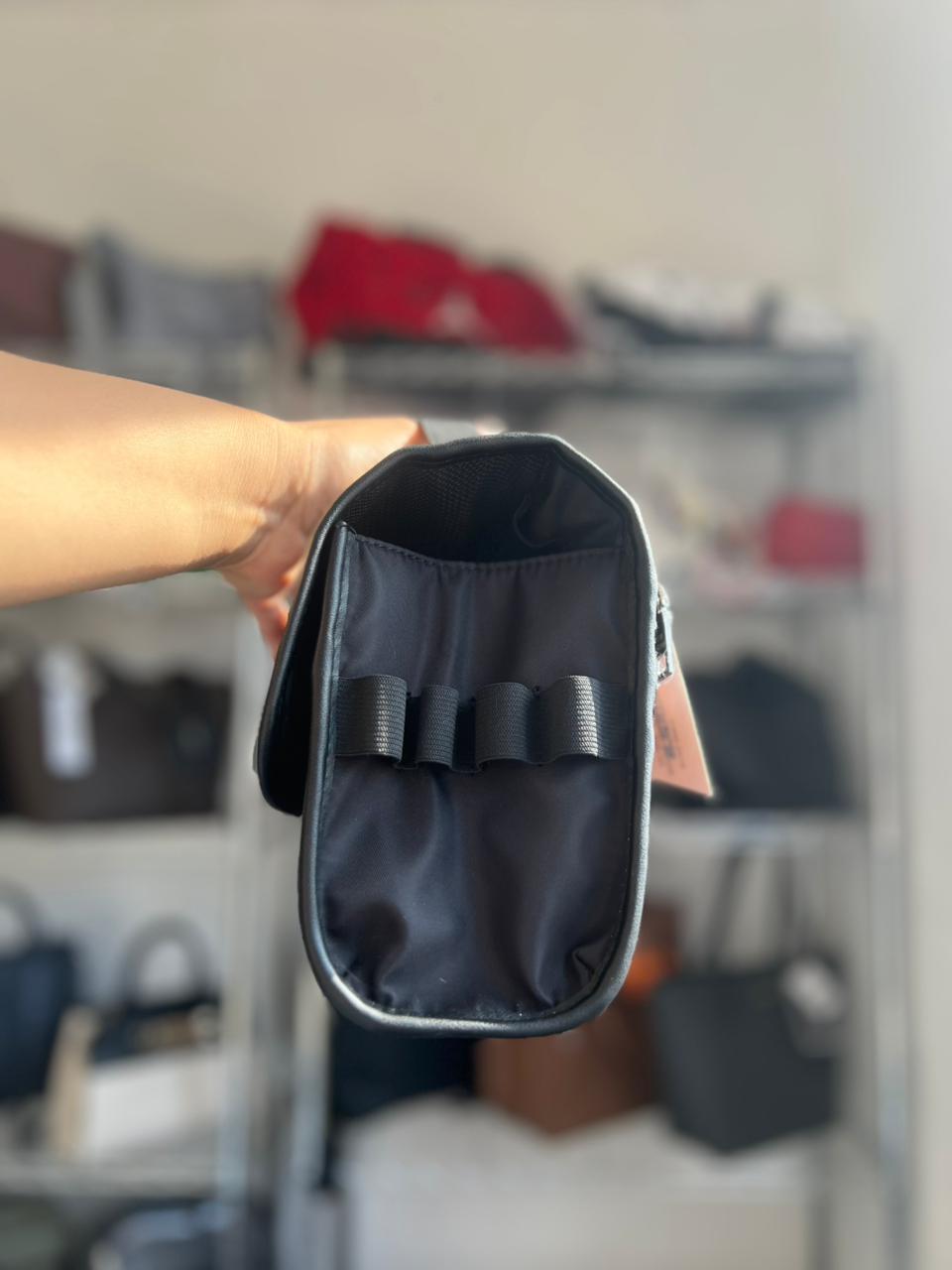 Cosmetiquera / Travel Pouch  Steve Madden Negro Organizador Compacto Premium