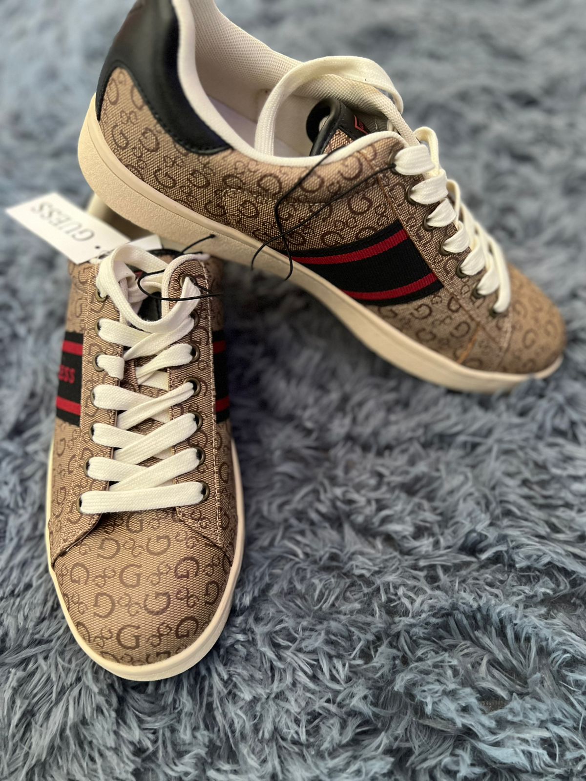 Tenis GUESS Originales Monograma Café | Sneakers Casual Premium Unisex