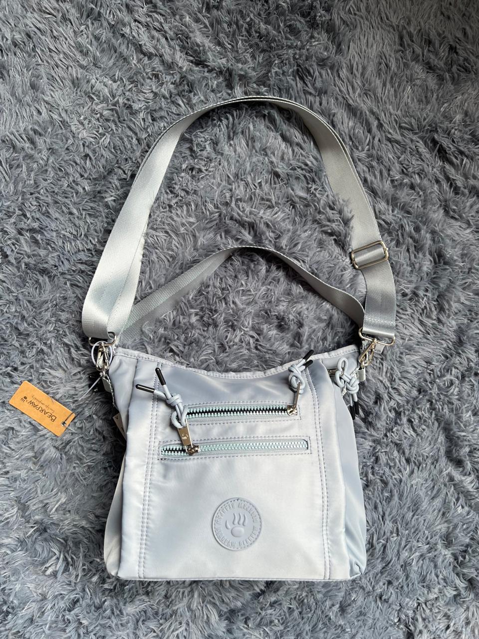 Bolsa Crossbody Gris Nylon Ligero Mujer – Multi Bolsillos Casual Antirrobo Ajustable